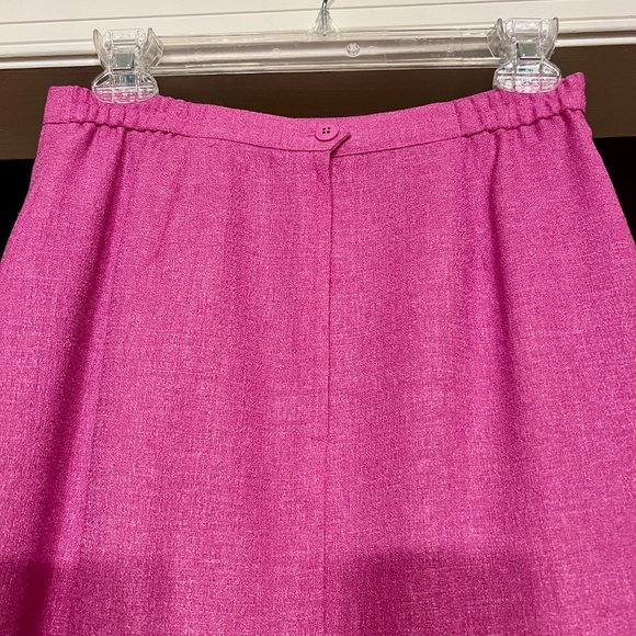 NWOT Le Suit Petite 2-Piece Skirt Top Jacket Suit Fuchsia Pink Size 8P 8 Petite - Picture 2 of 3